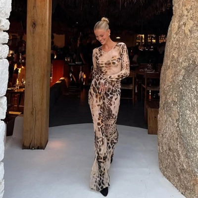 Trendy Round Neck Long Sleeve Printed Maxi Dress – Sexy Beach Vacation Robe Dress for Women 02