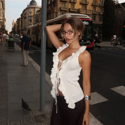 Y2K Ruffled Tie-Front Sleeveless Crop Top – White Sexy V-Neck Cute Mini Top for Women 02