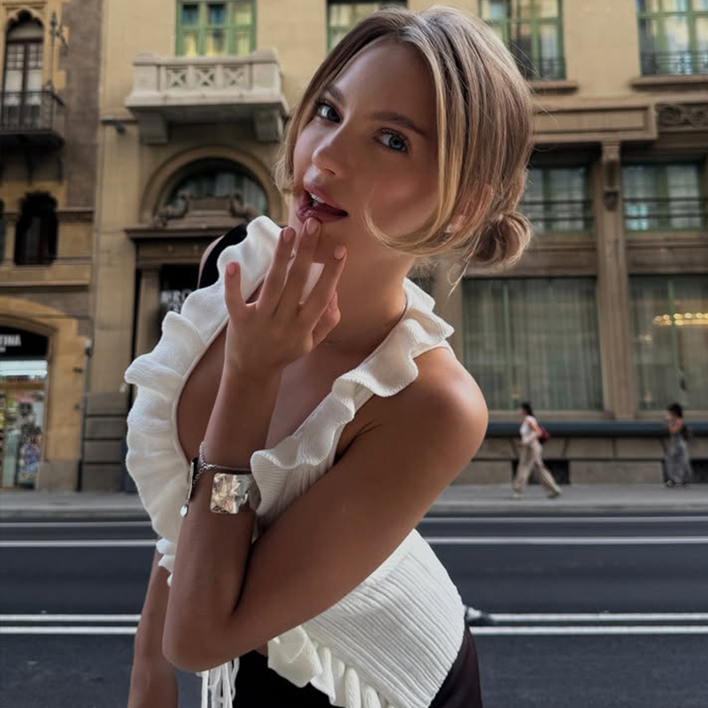Y2K Ruffled Tie-Front Sleeveless Crop Top – White Sexy V-Neck Cute Mini Top for Women