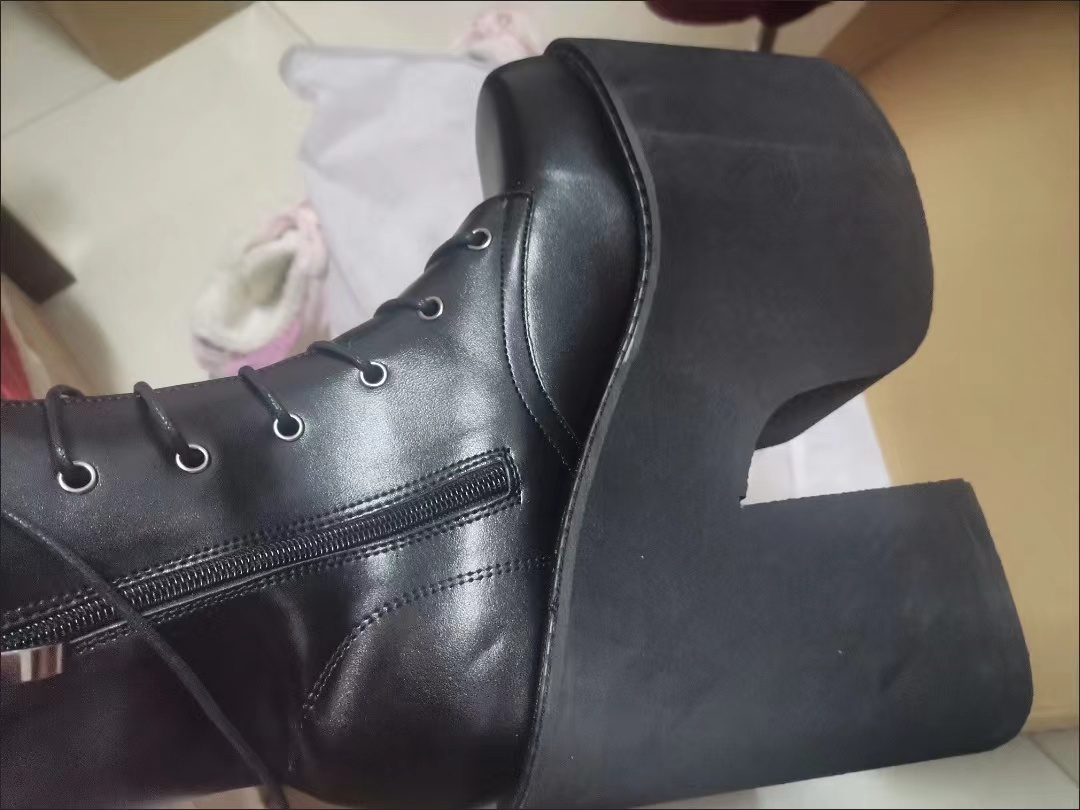 Designsoo Thick Sole Unique Design Height-Increasing Vintage Lace-Up Mid-Calf Boots review Sophia Parker