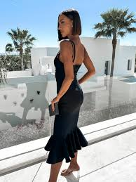Elegant Halter Mermaid High-Slit A-Line Solid Color Dress – Flowy Maxi Skirt for Wedding Guest & Date Night review Sophie Bennett