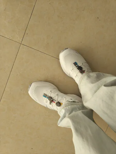 Grove (White) review Michael Thomas. 00