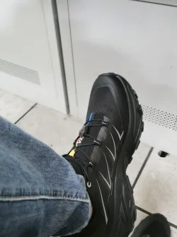 Grove (Black) review VDiva 01