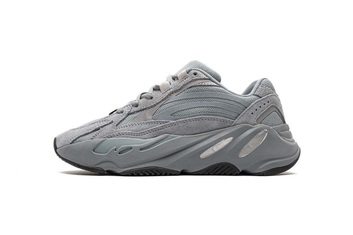 LJR adidas Yeezy Boost 700 V2 Hospital Blue FV8424