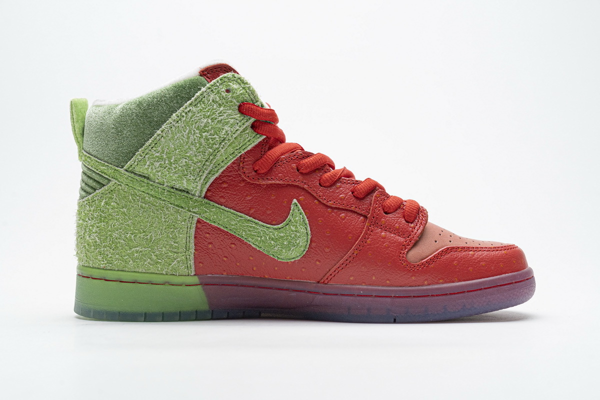 PK God Nike SB Dunk High Strawberry Cough CW7093-600