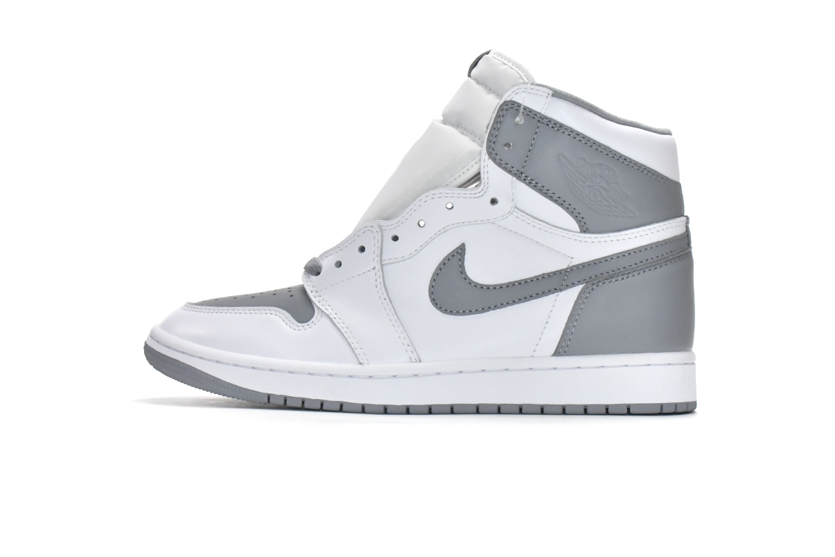 Yes Sneaker Batch Air Jordan 1 High Stealth 555088-037