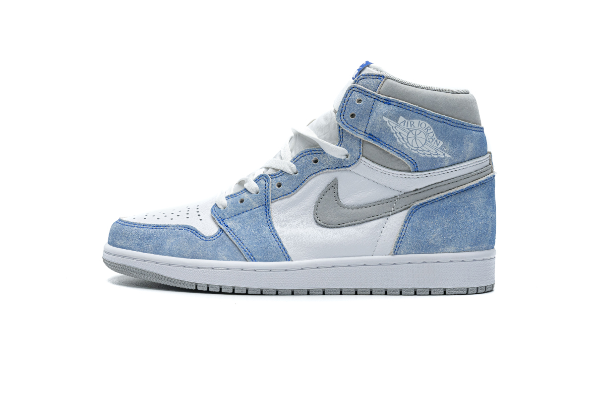 Yes Sneaker Air Jordan 1 Retro High OG Hyper Royal 555088-402 