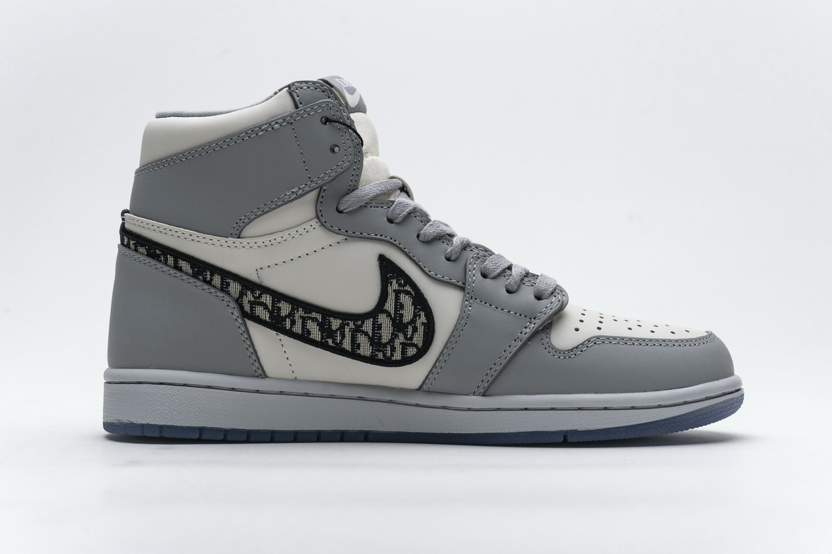 Yes Sneaker Air Jordan 1 Retro High CN8607-002