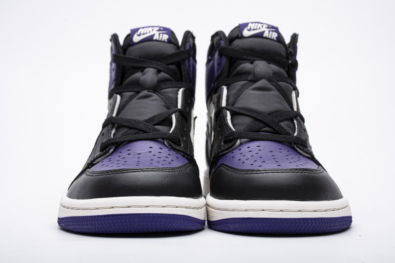 Yes Sneaker Air Jordan 1 Retro High Court Purple 555088-501