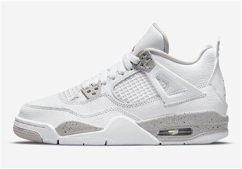 Yes Sneaker Air Jordan 4 Retro White Oreo (2021) CT8527-100