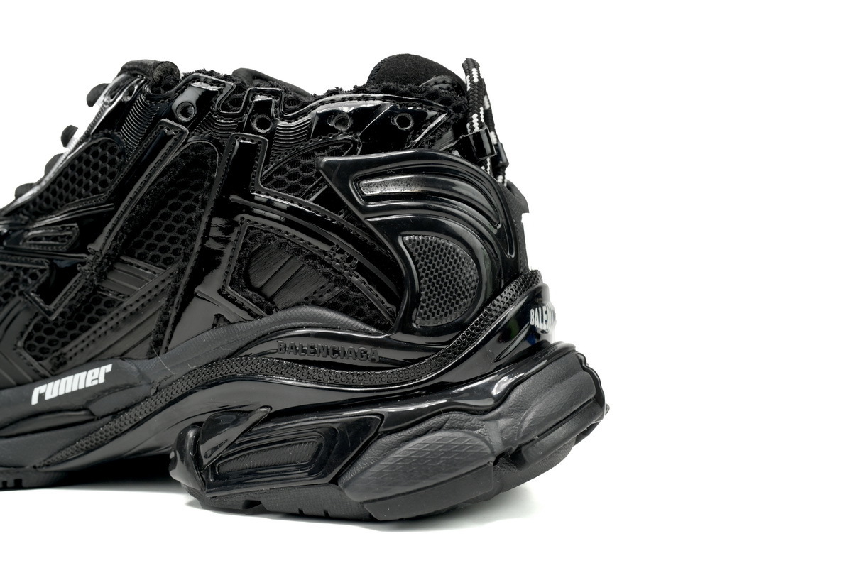  Balenciaga Runner Black