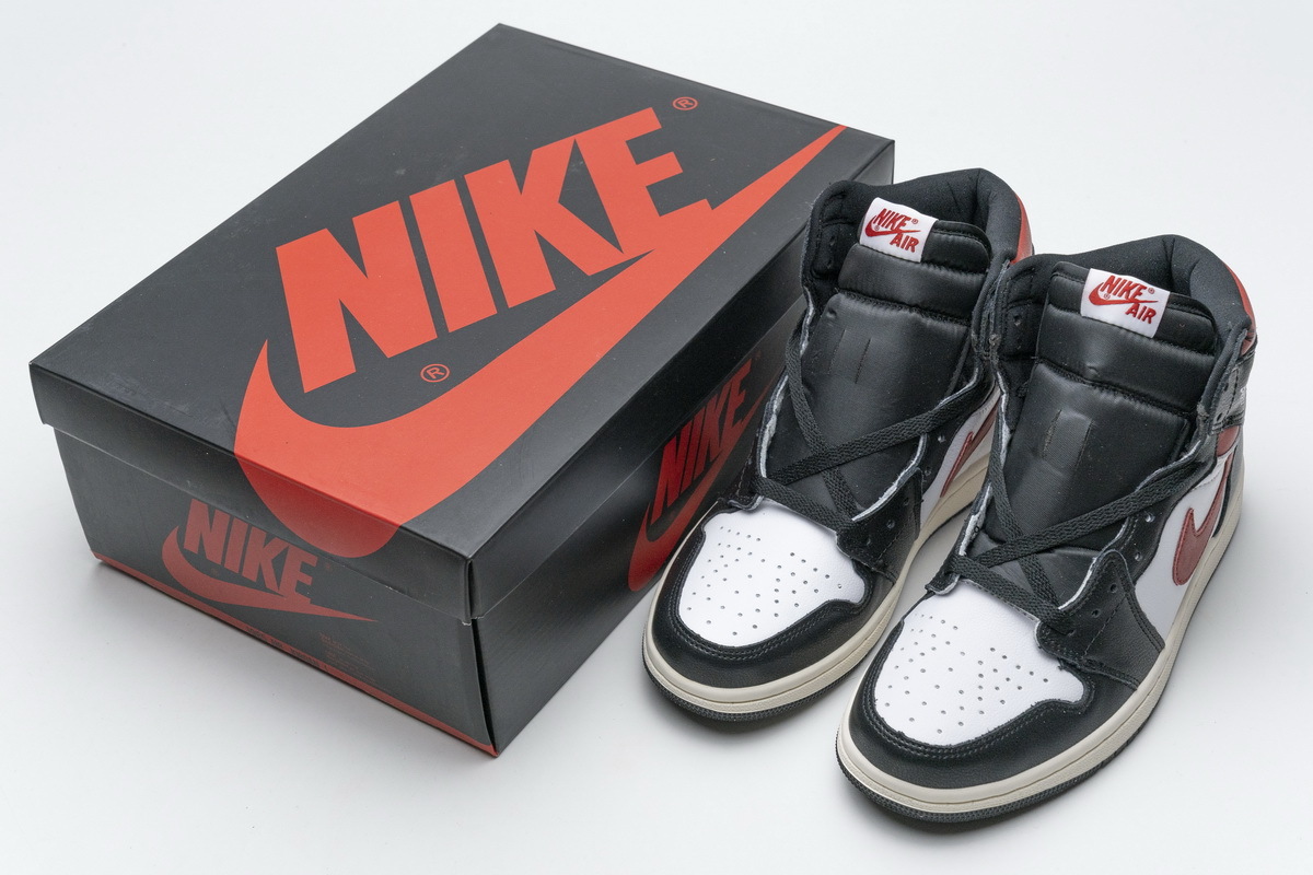 Coco Shoes Air Jordan 1 Retro High Black Gym Red 555088-061 - Cocoshoesvip.net