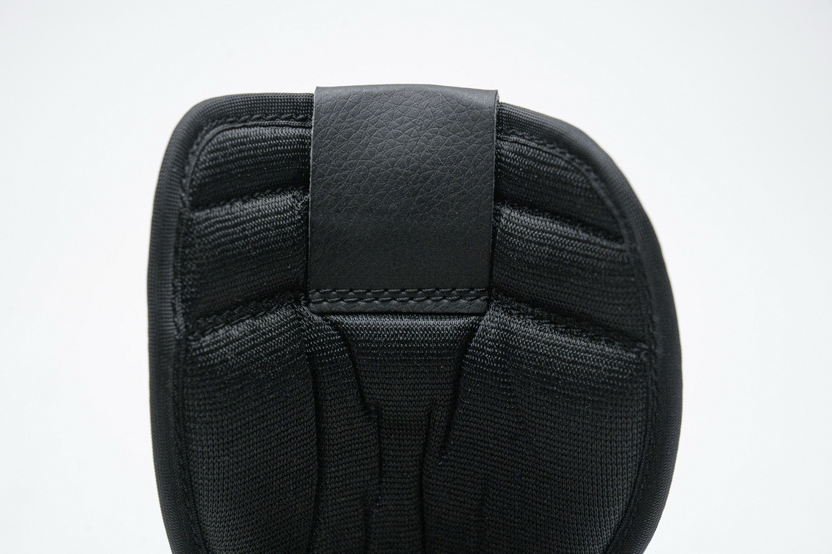 Coco Shoes Air Jordan 1 Retro High Royal Toe 555088-041 - Cocoshoesvip.net