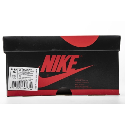 Air Jordan 1 Retro High Valentine's Day 881426-009 02