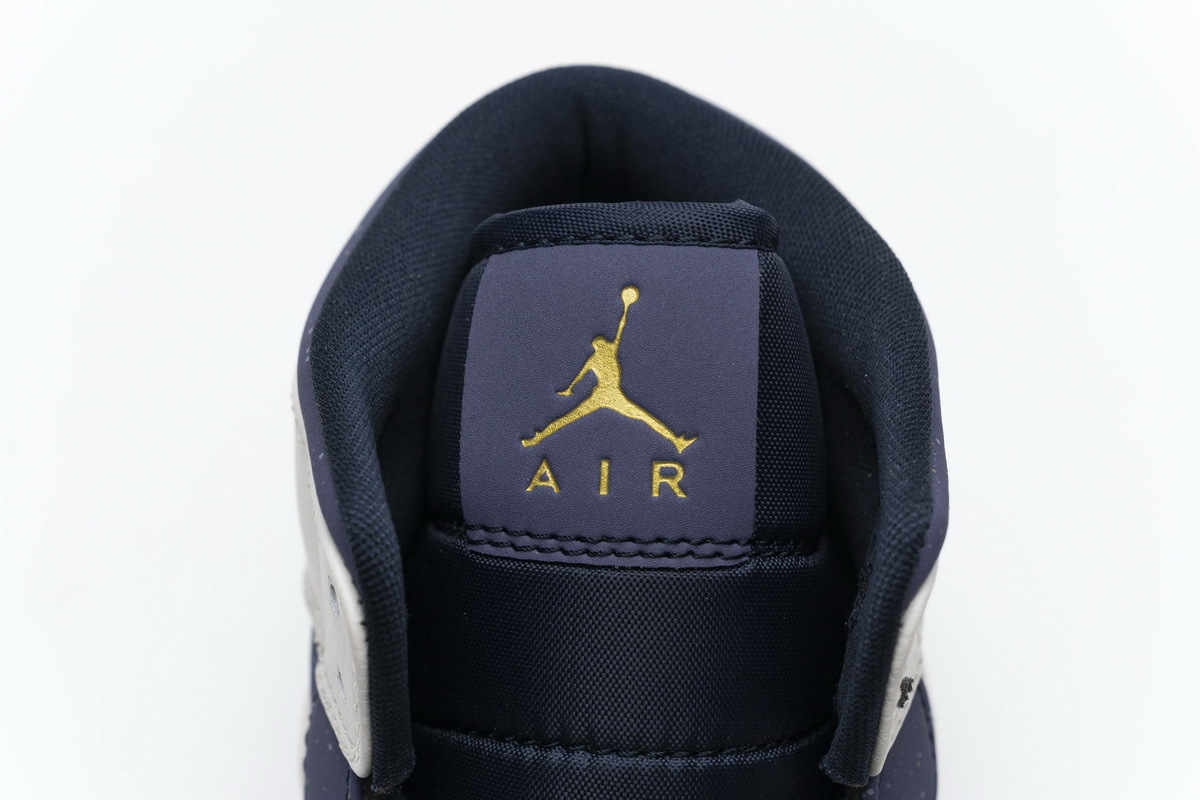 Coco Shoes Air Jordan 1 Retro Mid Jeter AH6342-104 - Cocoshoesvip.net