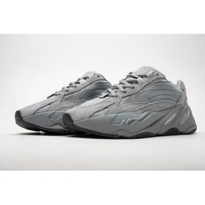 Adidas Yeezy 700 V2 Hospital Blue FV8424 02