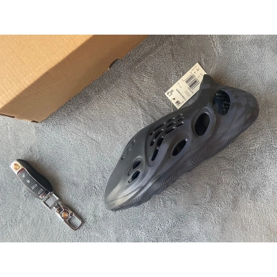 adidas Yeezy Foam Runner Mineral Blue GV7903 02