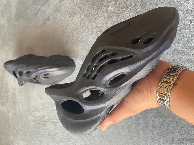 Coco Shoes adidas Yeezy Foam Runner Mineral Blue GV7903 - Cocoshoesvip.net