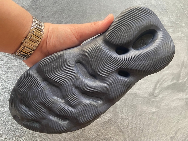 Coco Shoes adidas Yeezy Foam Runner Mineral Blue GV7903 - Cocoshoesvip.net