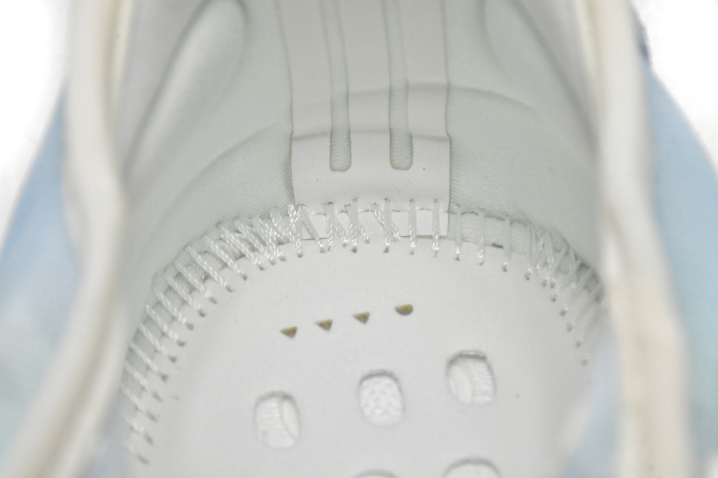 Coco Shoes Adidas Yeezy Boost 350 V2 Mono Ice GW2869 - Cocoshoesvip.net