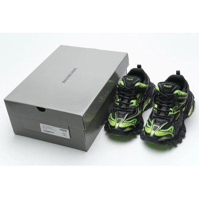 Balenciaga Track.2 Sneaker Black Green 568614 W2GN3 1086 02
