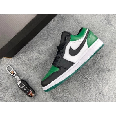 Air Jordan 1 Low Green Toe 553558-371 02