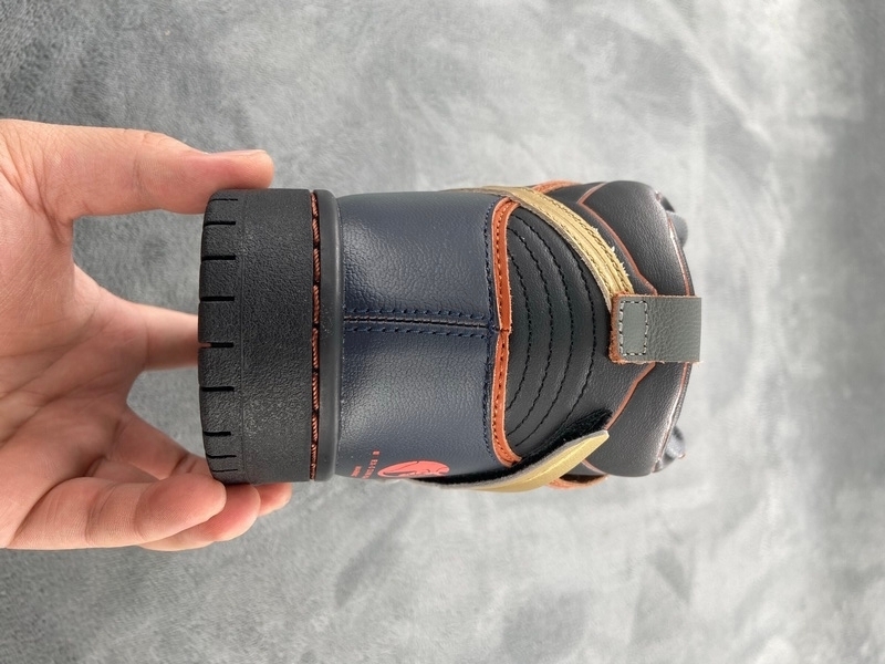 Coco Shoes Nike SB Dunk High RX-0 Unicorn Gundam 02 Banshee DH7717-400 - Cocoshoesvip.net