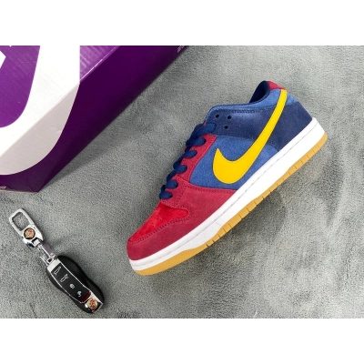 Nike SB Dunk Low Barcelona DJ0606-400 02