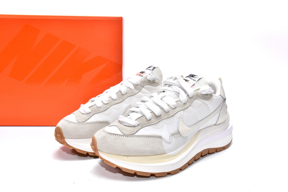 Coco Shoes Nike Vaporwaffle sacai Sail Gum DD1875-100 - Cocoshoesvip.net