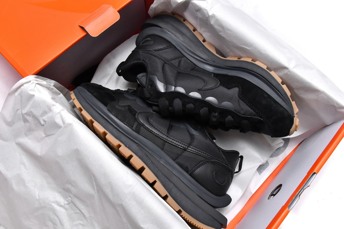 Coco Shoes Nike Vaporwaffle sacai Black Gum DD1875-001 - Cocoshoesvip.net