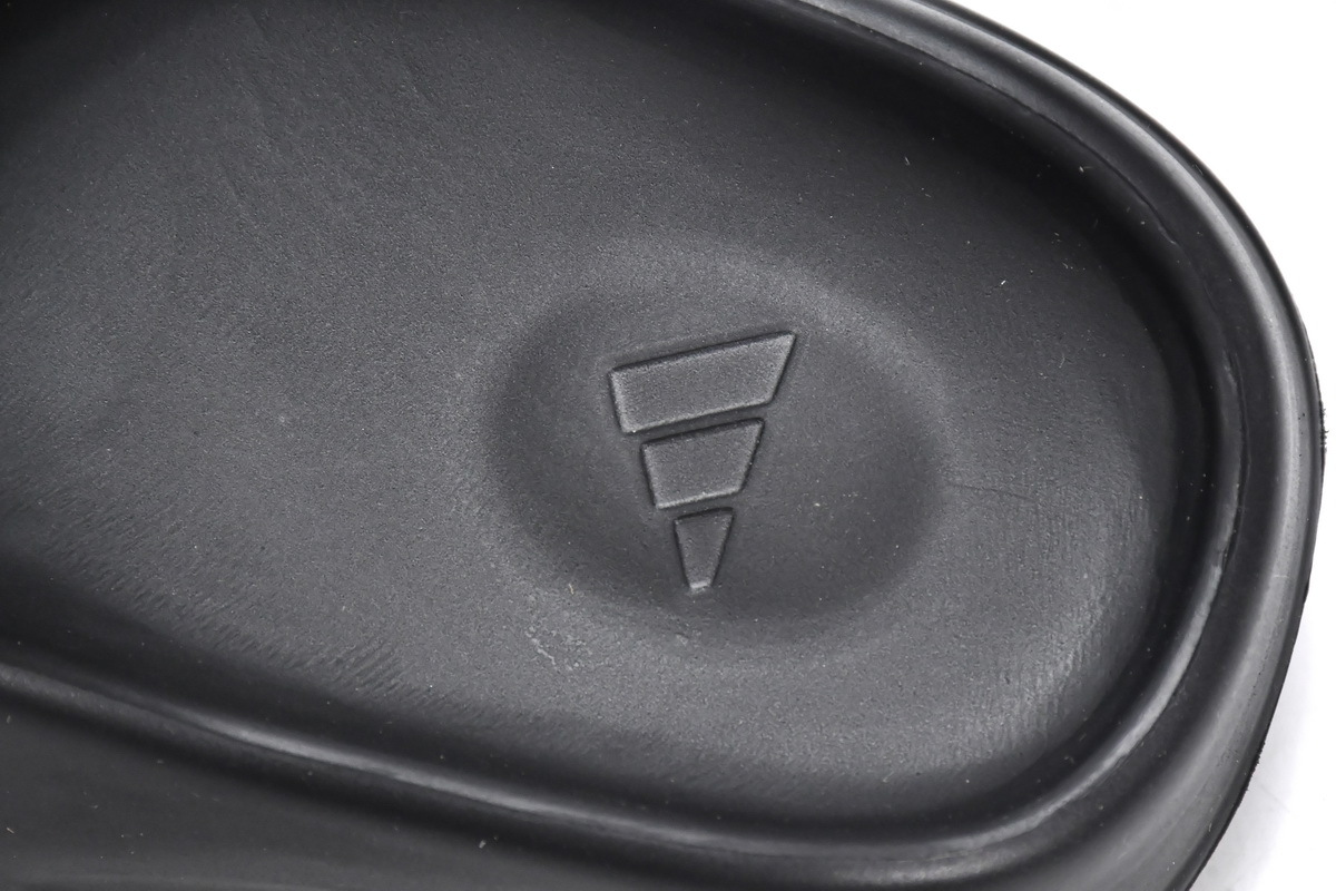 Coco Shoes Adidas Yeezy Slide Black FX0495 - Cocoshoesvip.net