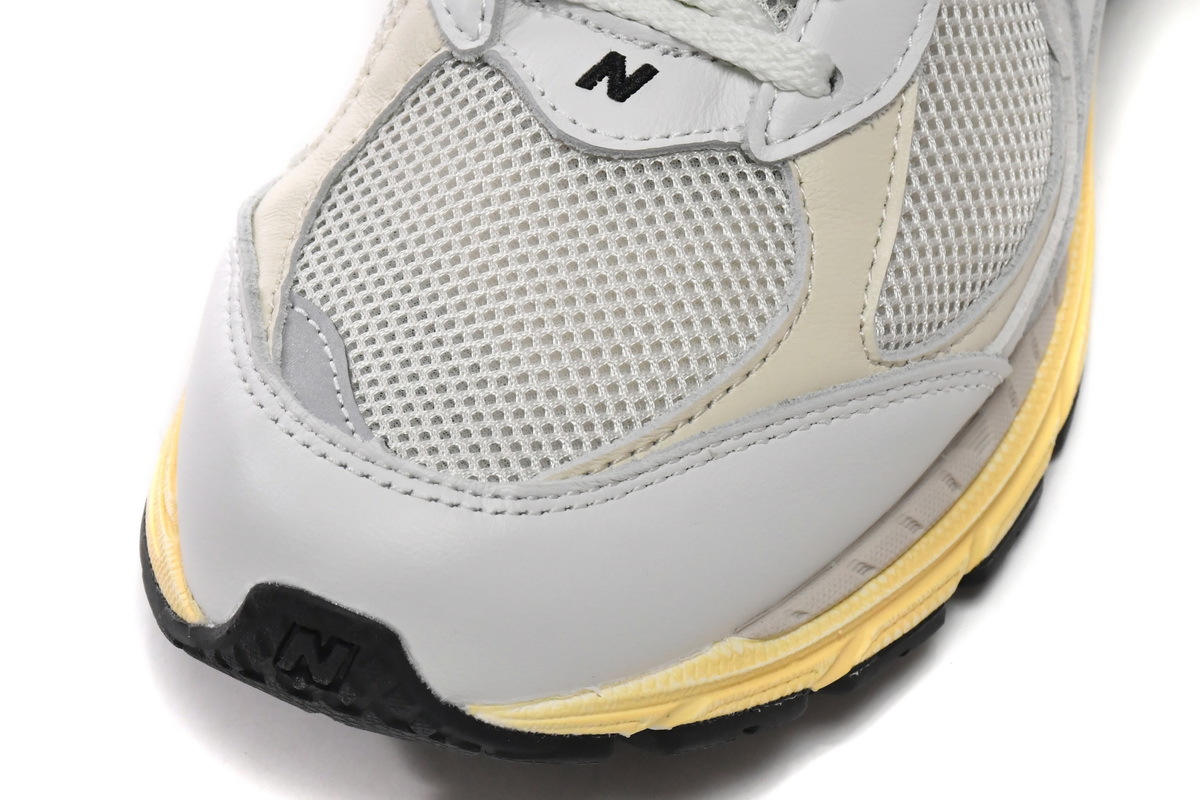 Coco Shoes New Balance 2002R Thisisneverthat White ML2002RT - Cocoshoesvip.net