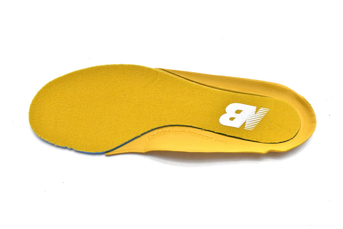 Coco Shoes New Balance 550 Sea Salt Varsity Gold BB550LA1 - Cocoshoesvip.net