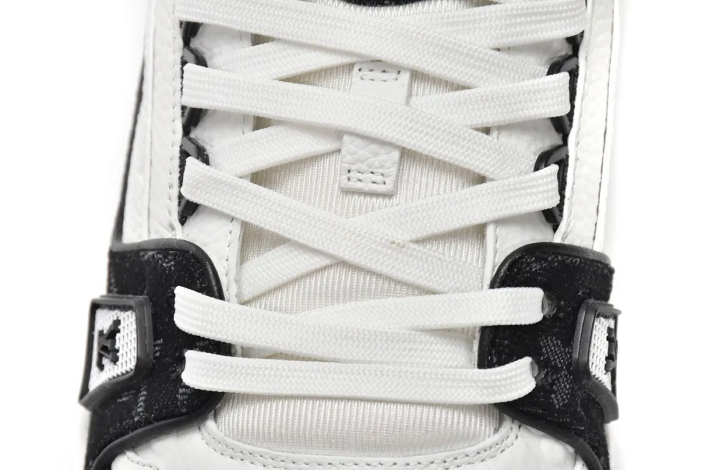 Coco Shoes Louis Vuitton Trainer Black and White Cloth Cover VL1202 - Cocoshoesvip.net