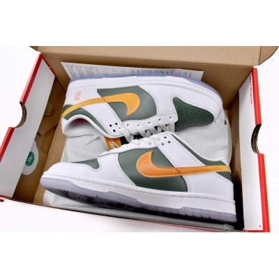 Nike Dunk Low SE NY vs. NY DN2489-300 02