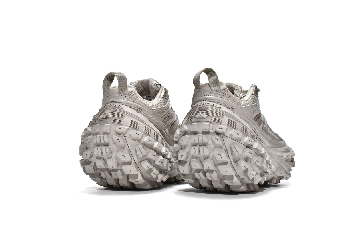 Coco Shoes Balenciaga Defender Beige 685613W2RA69700 - Cocoshoesvip.net