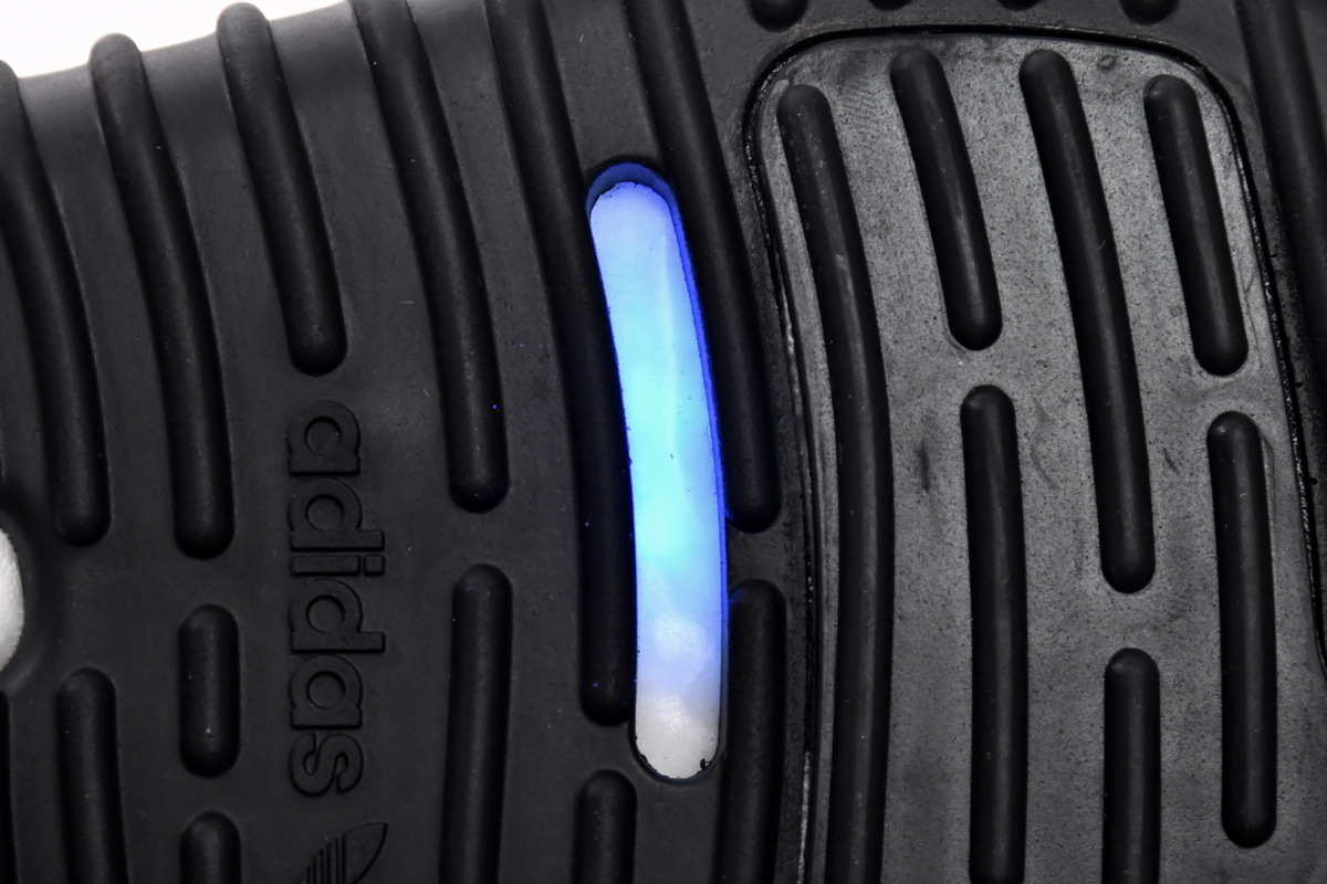 Coco Shoes Adidas Yeezy Boost 350 V2 Pirate Black BB5350 - Cocoshoesvip.net