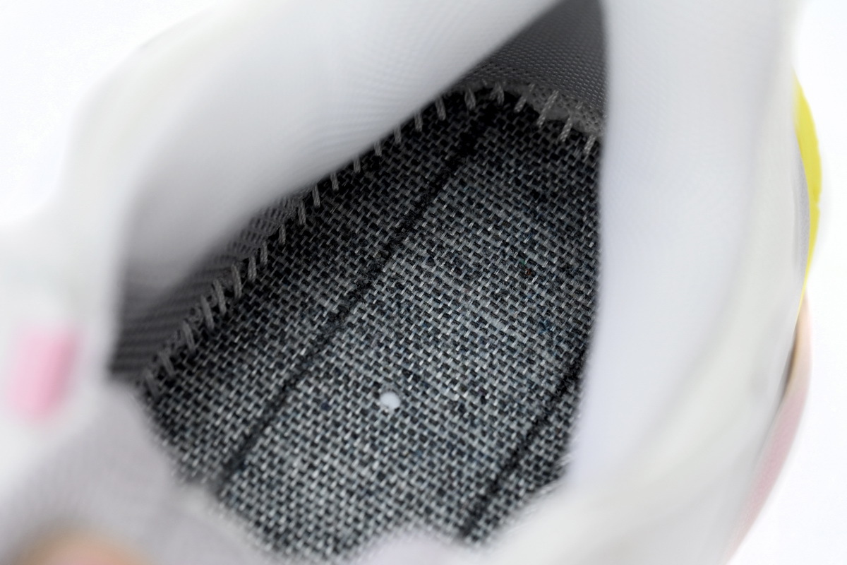 Coco Shoes Balenciaga Triple S White Yellow 524039 W2FW4 7541 - Cocoshoesvip.net