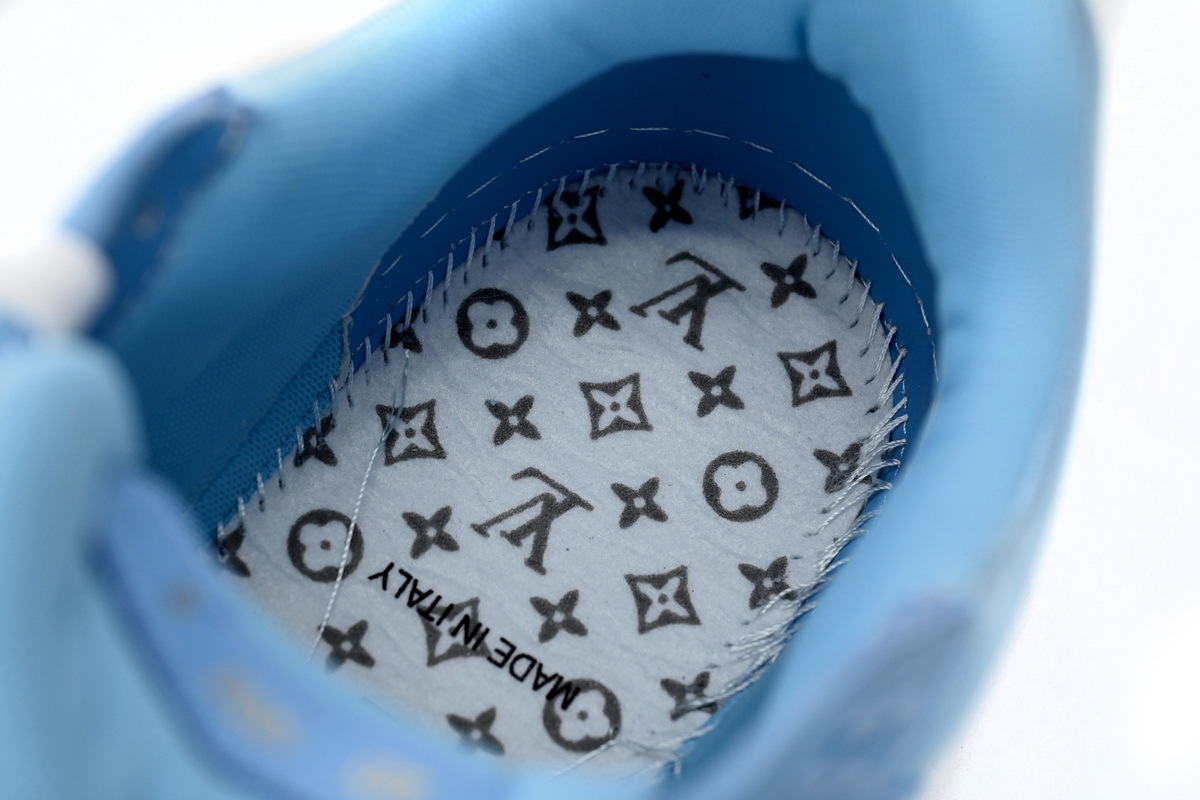 Coco Shoes Louis Vuitton Trainer Blue Embossed Monogram 1AARFI - Cocoshoesvip.net