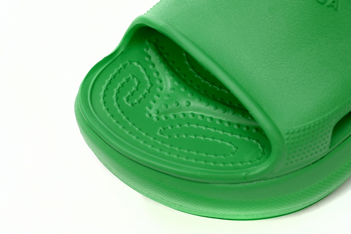 Coco Shoes Balenciaga x Crocs Pool Slide Sandals Green 677386W1S8E3033 - Cocoshoesvip.net