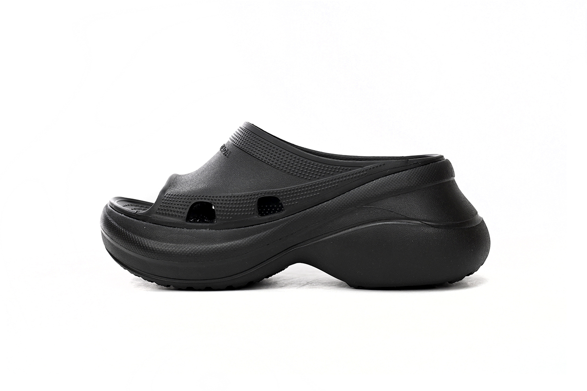 Coco Shoes Balenciaga x Crocs Pool Slide Sandals Black 677386W1S8E1000 - Cocoshoesvip.net