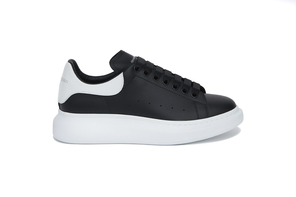 Coco Shoes Alexander McQueen Oversized Black White 553680WHGP51070 - Cocoshoesvip.net