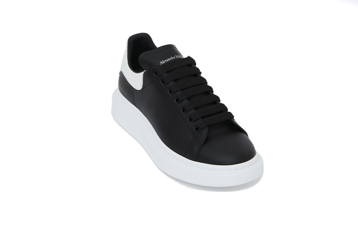 Coco Shoes Alexander McQueen Oversized Black White 553680WHGP51070 - Cocoshoesvip.net