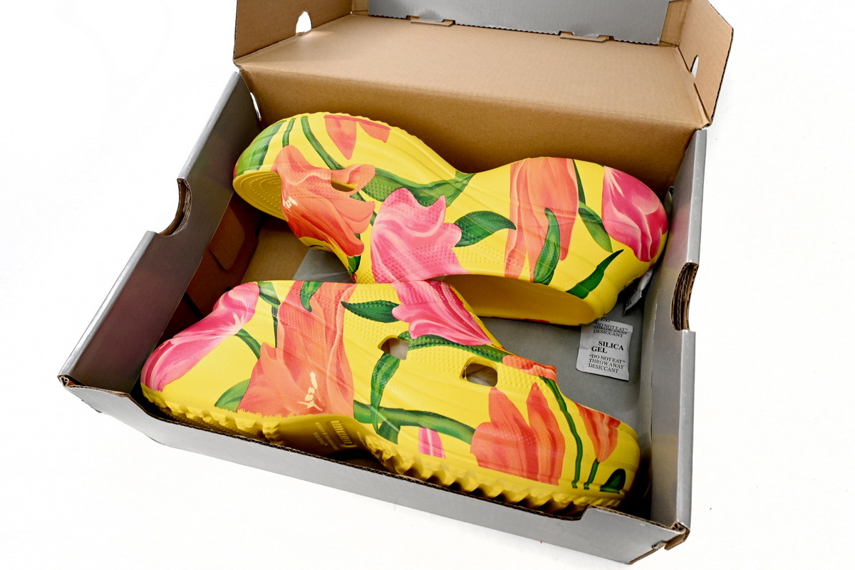 Coco Shoes Balenciaga x Crocs Pool Slide Sandals Tulip Print Multi 677389W1S8F7053 - Cocoshoesvip.net