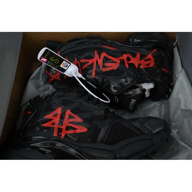 Coco Shoes Balenciaga Runner Graffiti Black Red 677403W3RBQ1060 - Cocoshoesvip.net