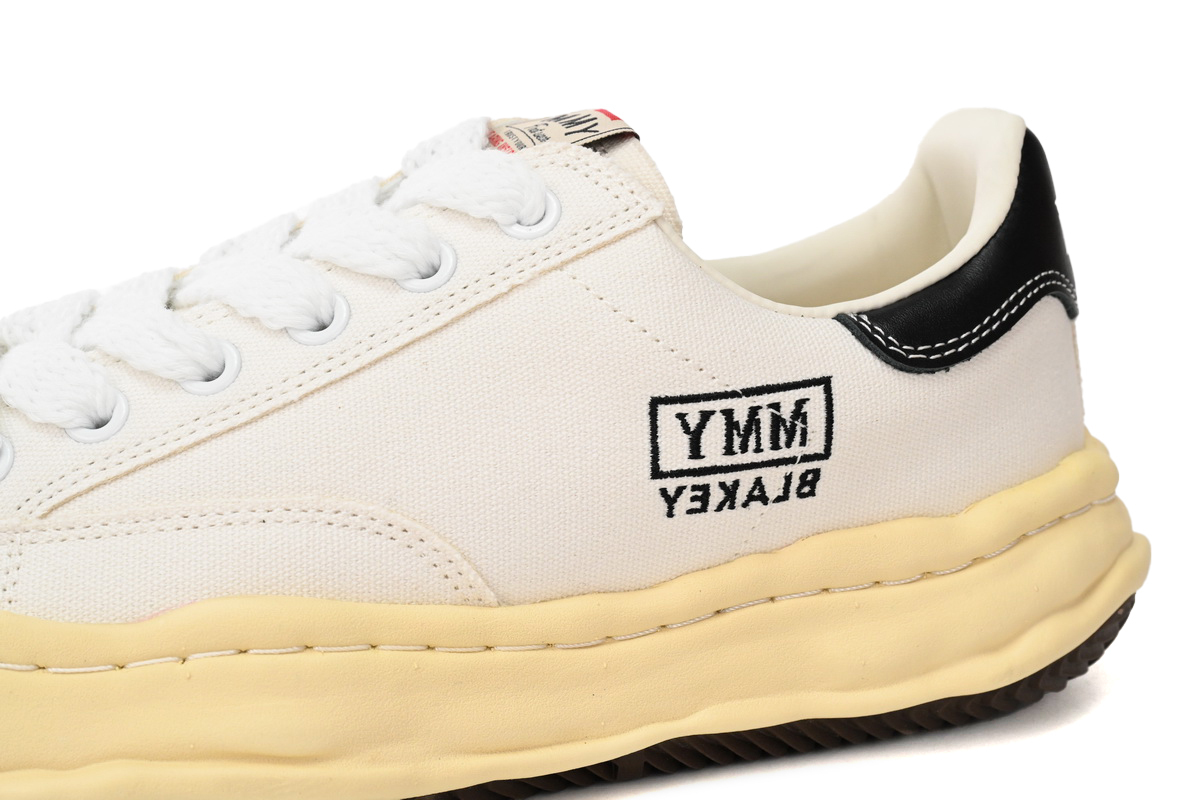 Coco Shoes Mihara Yasuhiro White And White Yellow Black Background A09FW732 NO.785 - Cocoshoesvip.net