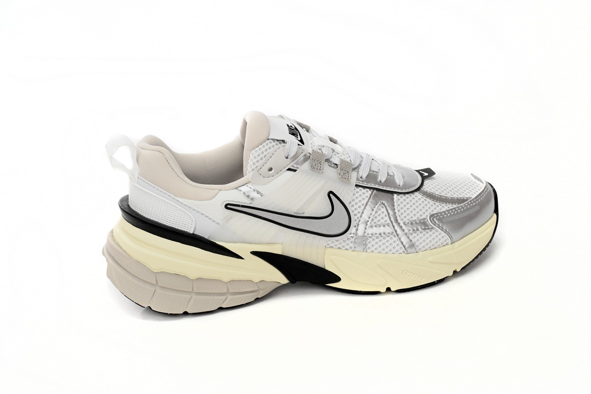 Coco Shoes Nike V2K Run Summit White Metallic Silver FD0736-100 - Cocoshoesvip.net