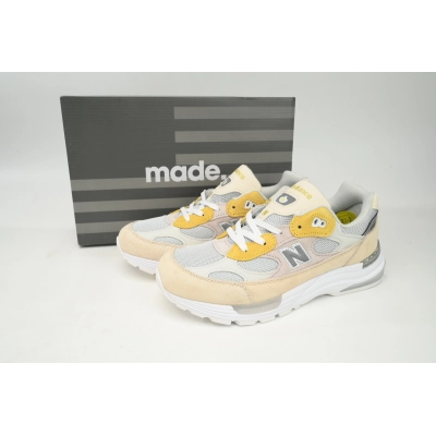 New Balance 992 Gray White Yellow M992PB1 02