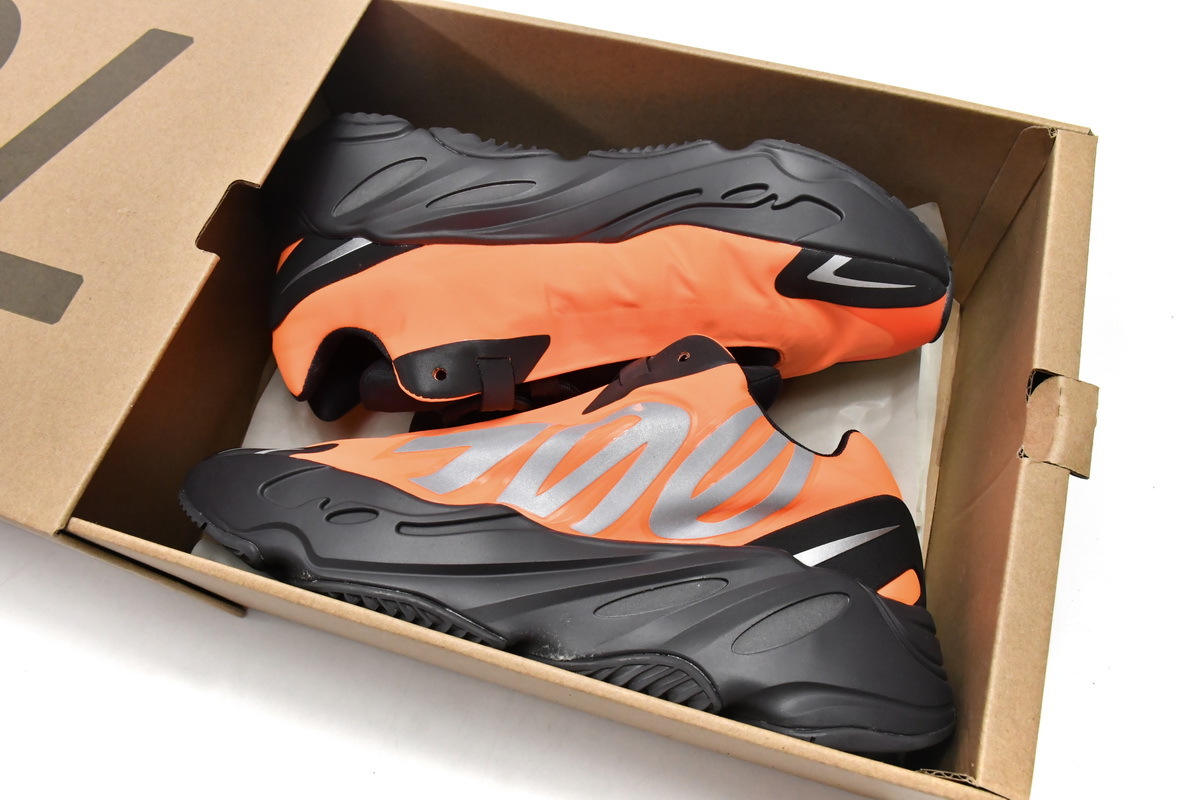 Coco Shoes Adidas Yeezy Boost 700 MNVN Orang FV3258 - Cocoshoesvip.net