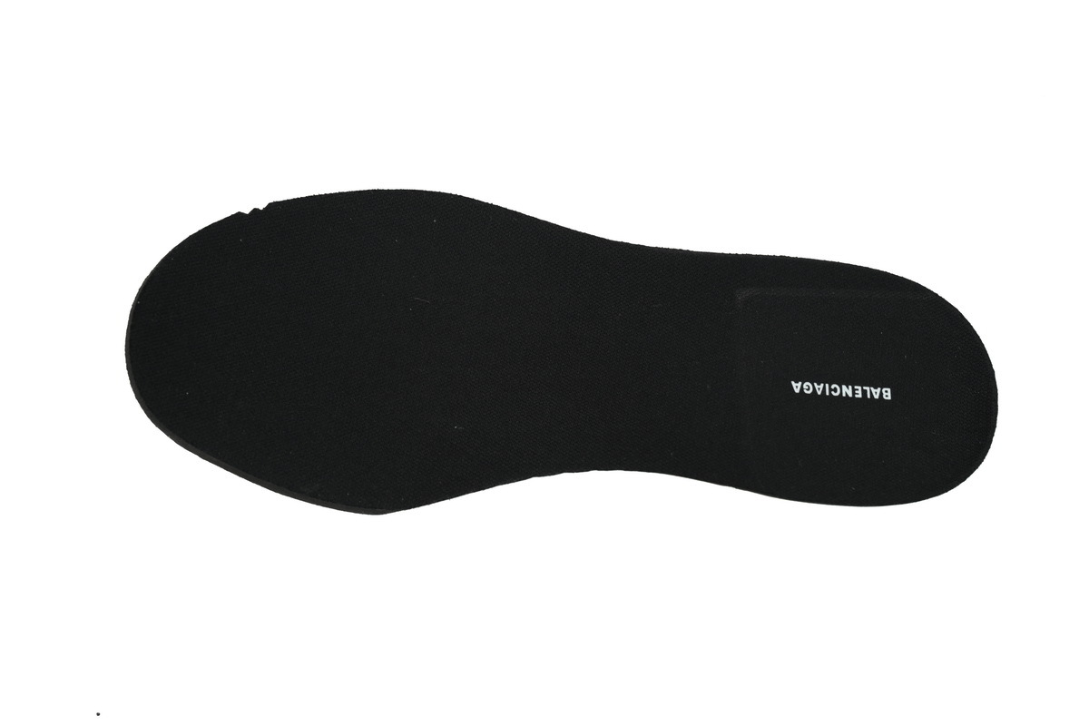 Coco Shoes Balenciaga Cargo White and Black 784342 W2MV2 9110 - Cocoshoesvip.net